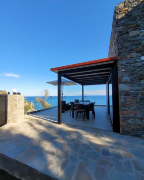 La Mer Villa - Entire Cottage